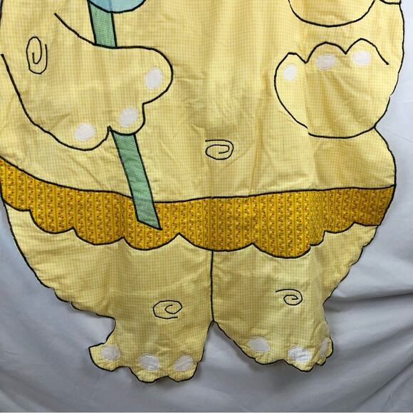 Vintage Handmade Hippo Quilt - Picture 4 of 9